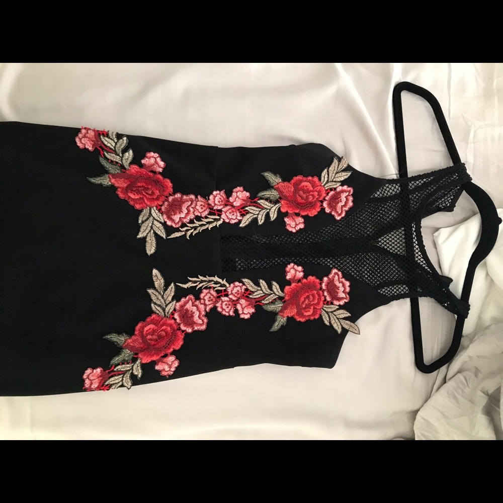 Floral mesh body con dress